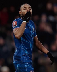 罗马诺：恩昆库愿意加盟拜仁，但切尔西坚持只能永久转会