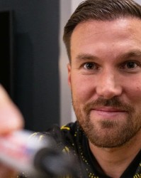 开云官网-多特官方：格罗斯克罗伊茨正式加入球队“传奇”阵容