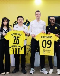 多特亚太区总裁一行造访中甲广州豹，双方进行座谈交流